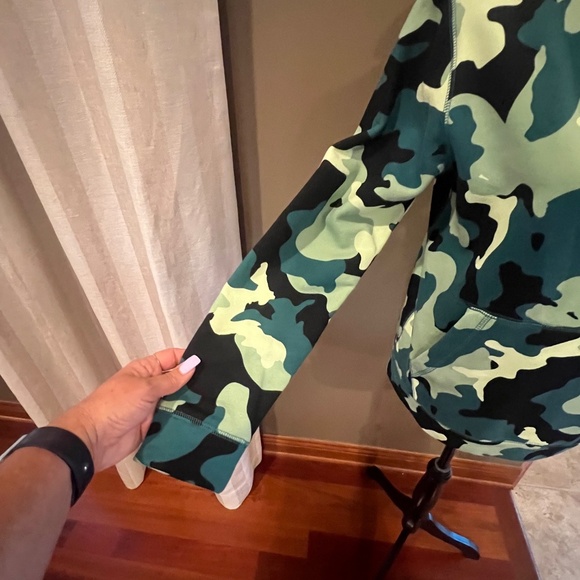 Tek Gear Camo Green Ultra Soft Fleece Hoodie Sweatshirt, Size XL - Picture 7 of 9